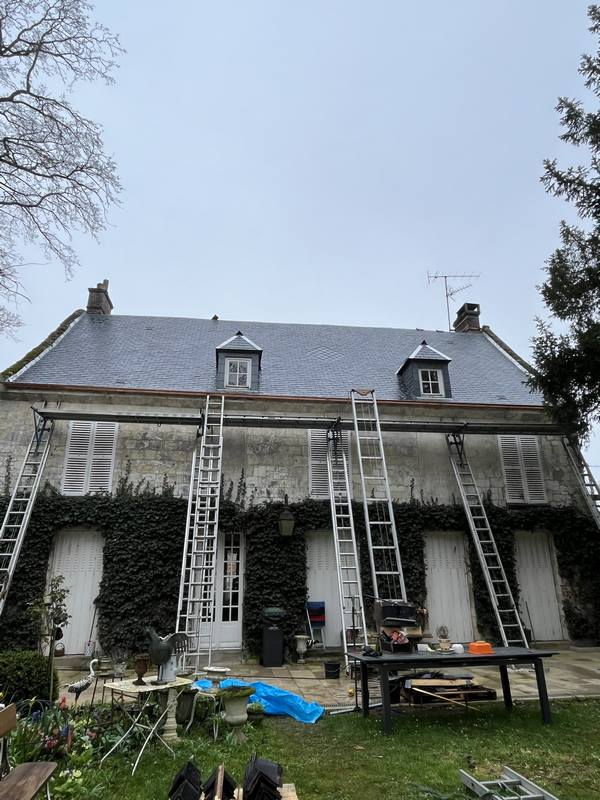 Pose de zinguerie, Compiègne, MS Couverture