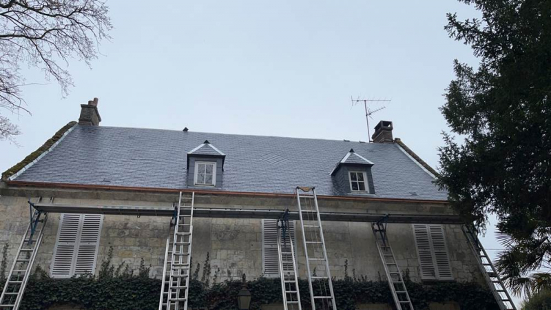 Pose de zinguerie, Compiègne, MS Couverture